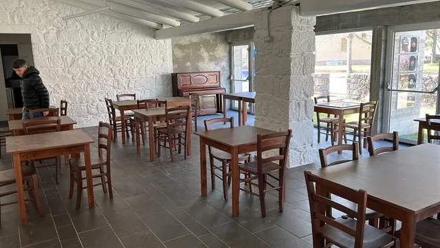 Ristorante-Pizzeria L’ Avvelenata-La Taverna Dei Cantautori