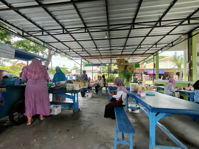 Rujak Petis Pojok