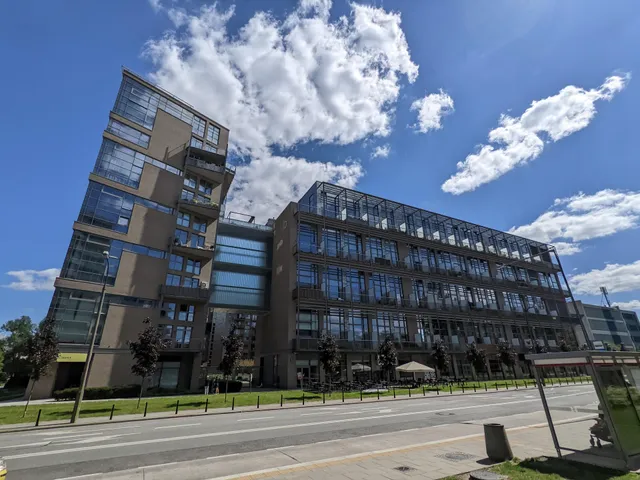 Jana Pawła Woronicza 31