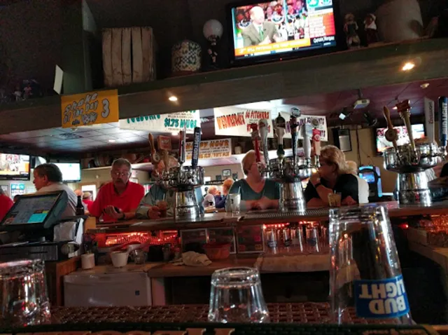 Lake Park Pub and Grill