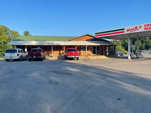 Hacks Crossroads Market