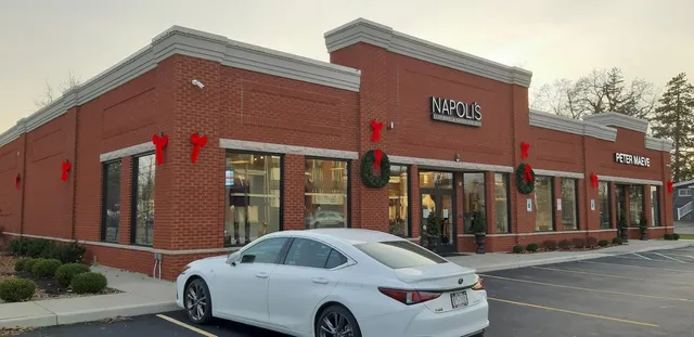 Napoli's Clothing & Shoes