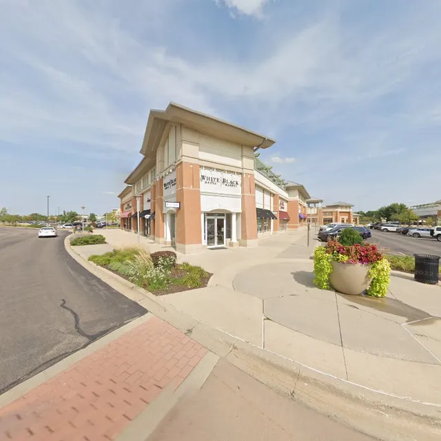 White House Black Market