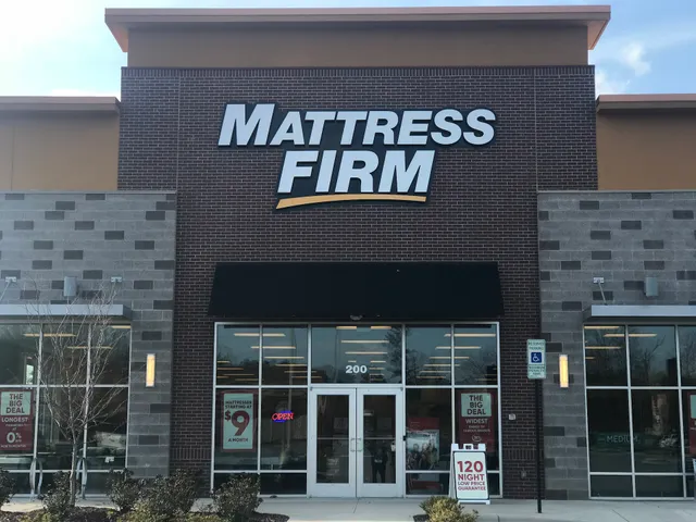 Mattress Firm Holly Springs