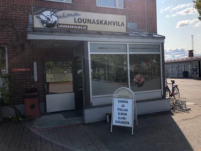 Lounaskahvila Kulma