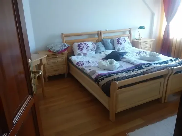 Várszálló Apartman