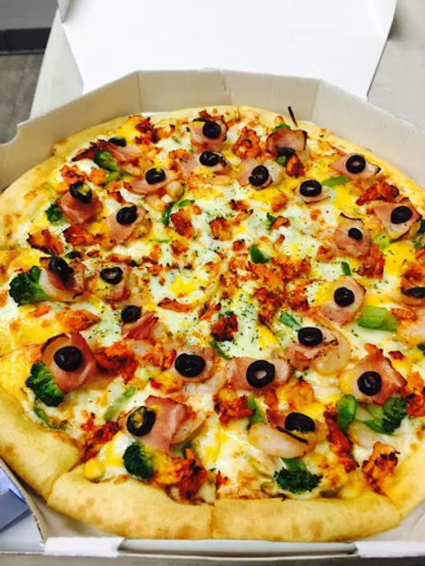 트래블앤아트 피자 TRAVELnART PIZZA