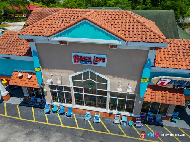 Beach Life Resort Wear and Surf Shop