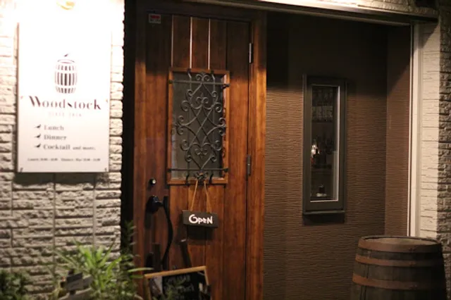 CAFE＆BAR Woodstock