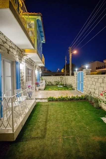 Alaçatı Villa Peri