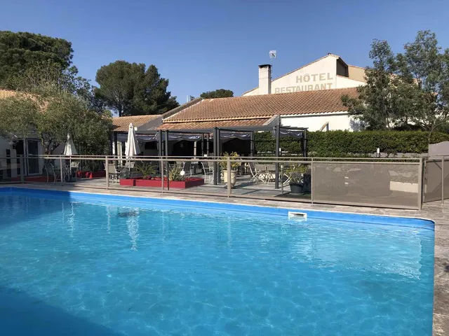 Logis les Aubuns Country Hôtel