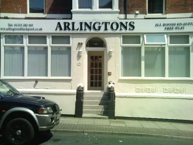 ARLINGTONS