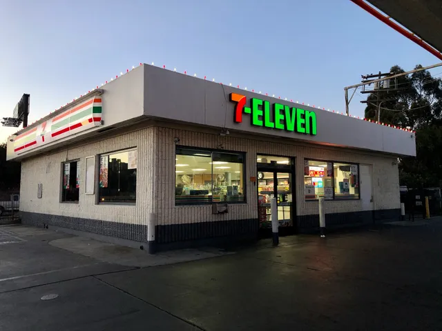 7-Eleven