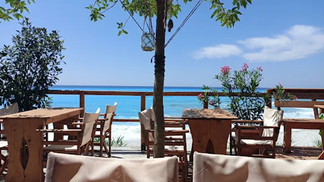 Gaidaros Canteen Kalamitsi