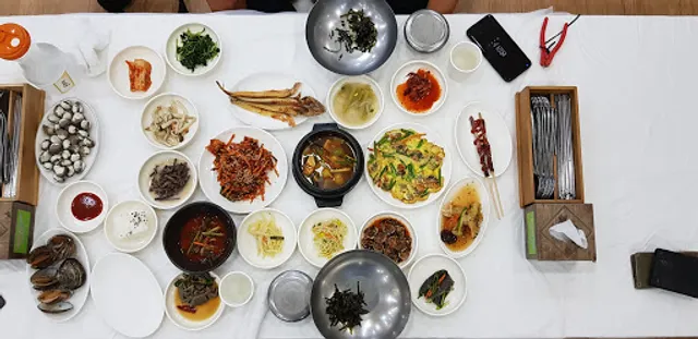 1박2일꼬막정식