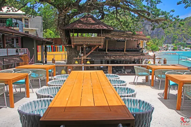AP KALA beach bar & modern cafe