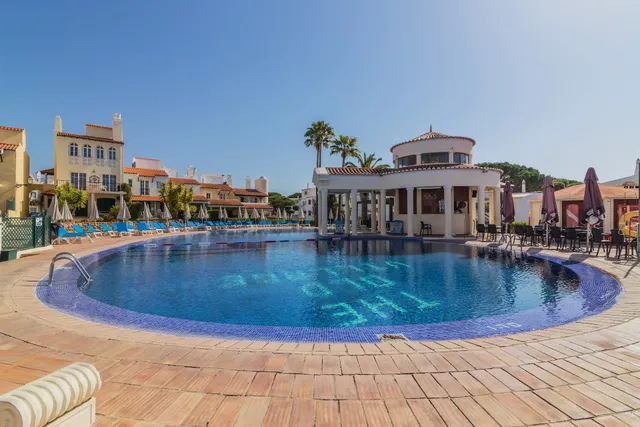 Live In Holidays Old Village & Prestige