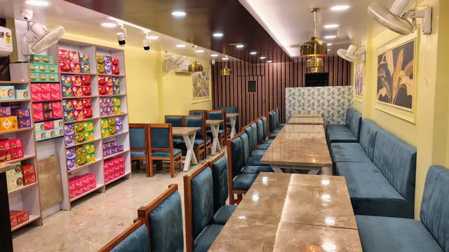 DELHI WALA RESTAURANT (PURE VEG), JUNGLIGHAT