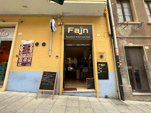 Fajn Bar