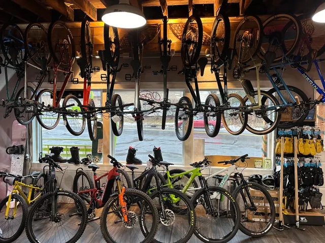 Outer Limits Cycle & Ski