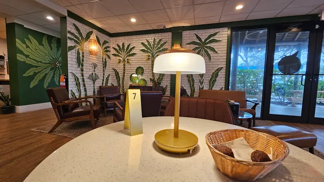 Golden Juicery Tequesta