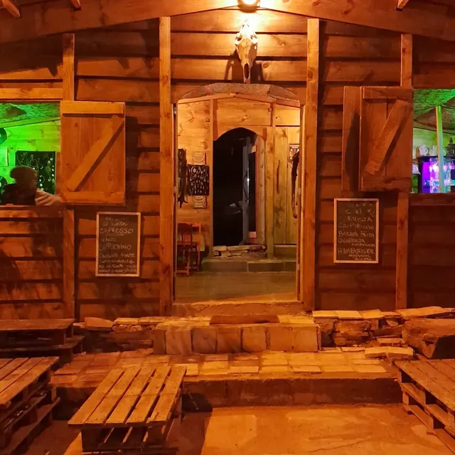 Mística Chalés - Suítes - Hostel