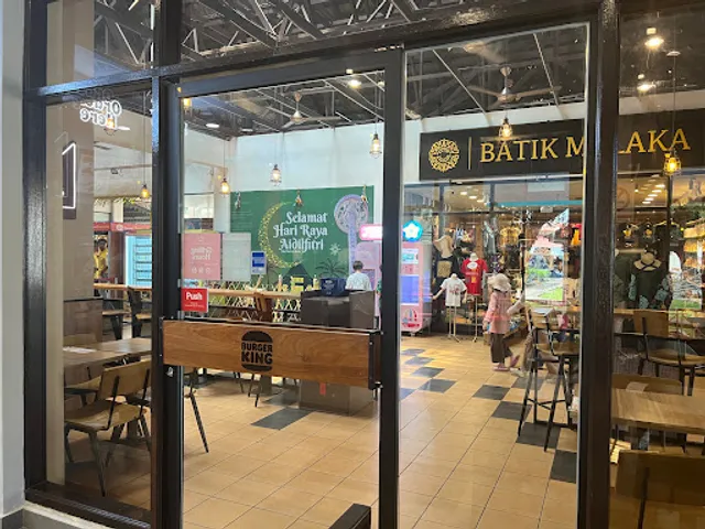 Burger King Taming Sari