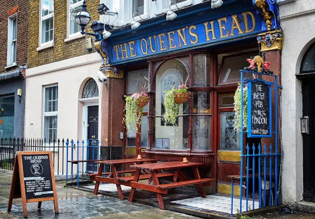 The Queens Head