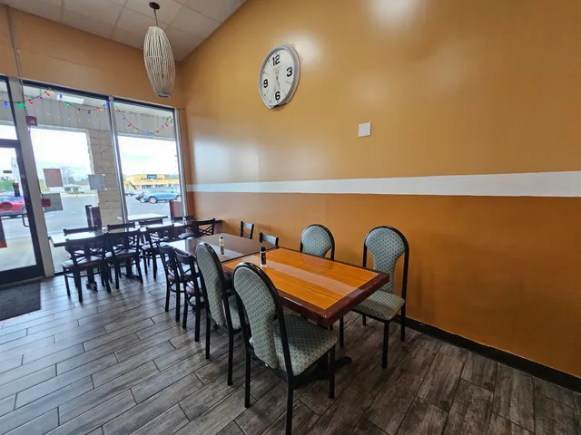 Robins-Taste of India