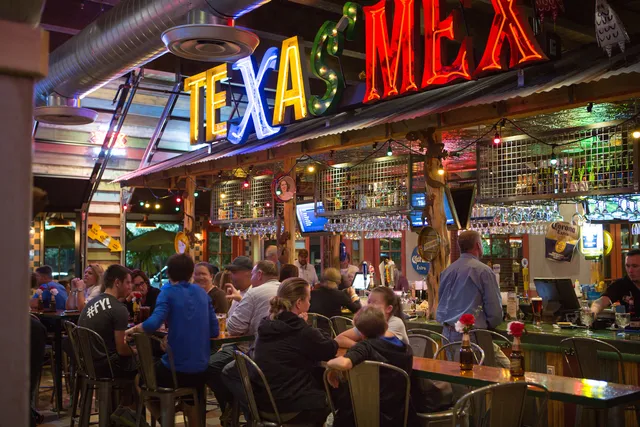 Lupe Tortilla Mexican Restaurant