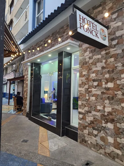 Hotel FONCK