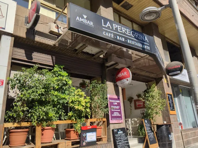 Alhambra Cafe Bar La Peregrina Restaurante