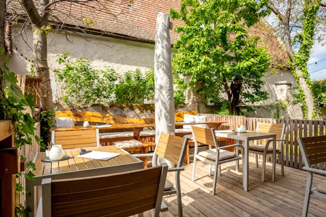 Schnitzer's seit 1988