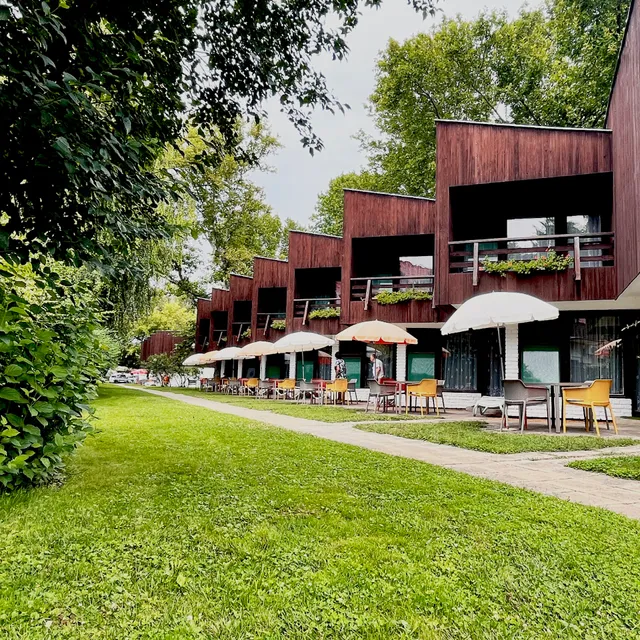 Hotel Melis és Étterem