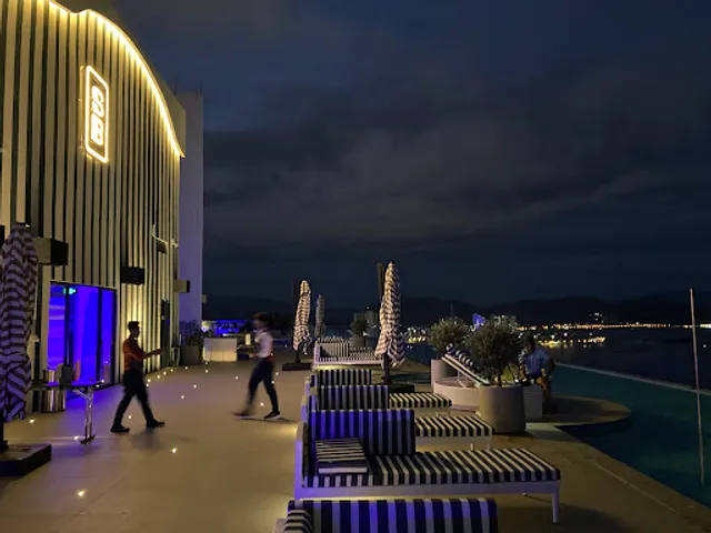 Sky Blu Lounge Nha Trang