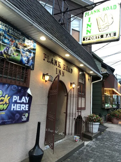 Plank Road Inn