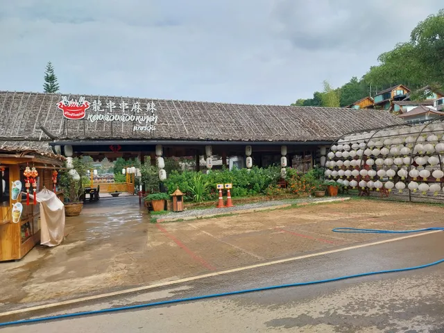 Lee Wine Yunnan Restaurant