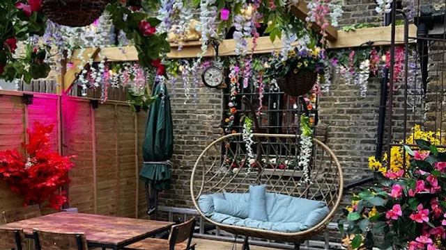 Ozwald Copplepot; Villainously Good Coffee