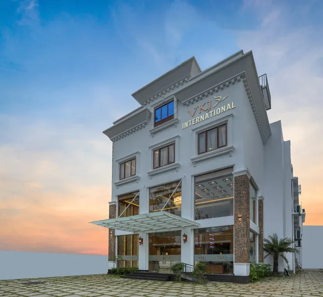 Hotel VKJ International