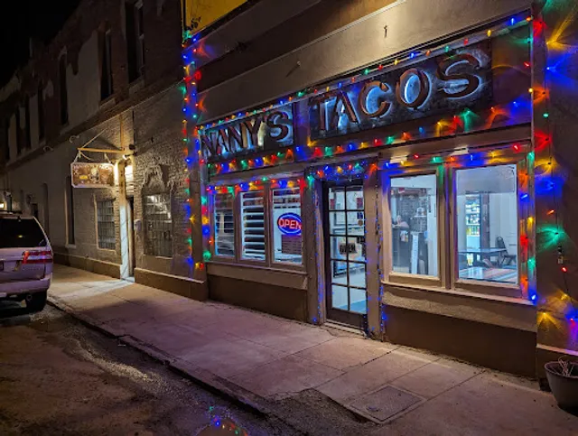 Nanys Tacos