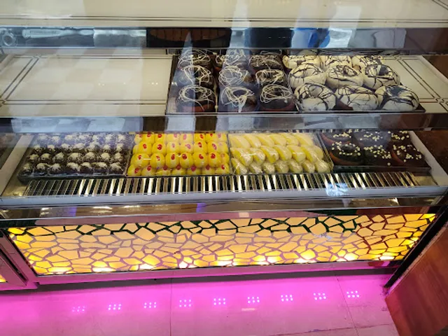 Iyengar cake palace and sweets