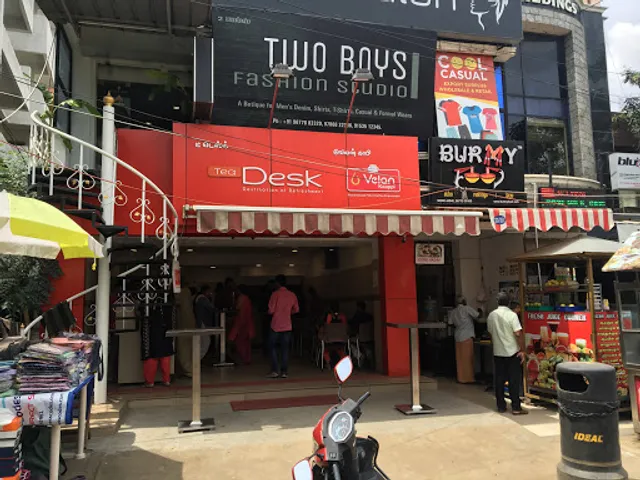 Velan Kaappi Tea Desk