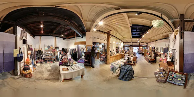 おしま屋家具cafe