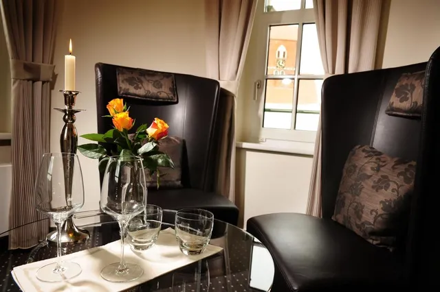 Zum Kaiserlichen Postamt