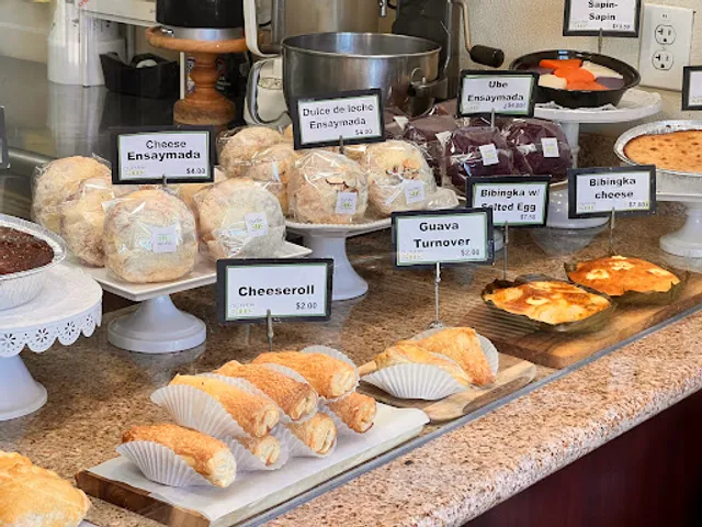 Auntie Em's Fine Foods & Pastries