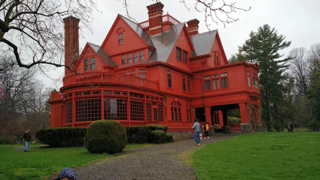 Llewellyn Park Security