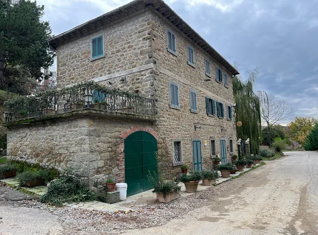 Farm Acquaviva Cortona