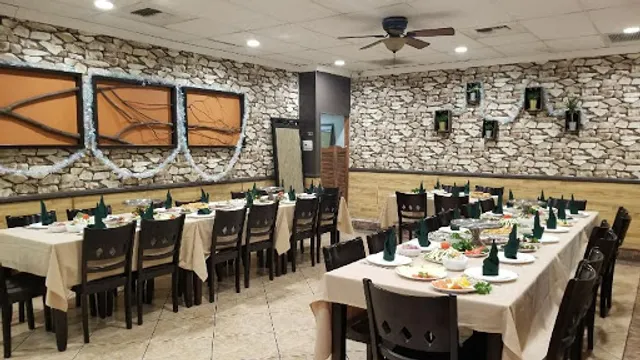 Glenoaks Kabob House