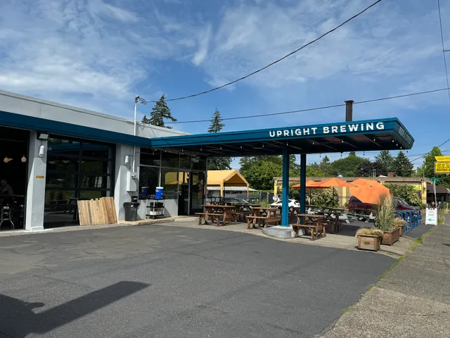 Upright Brewing Beer Station
