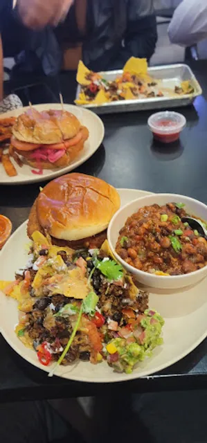 Mas Veggies Vegan Taqueria